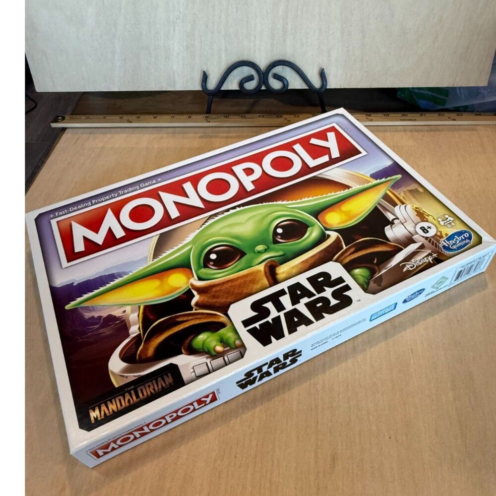 Monopoly Star Wars The Child Edition Board Game Mandalorian Baby Yoda Complete